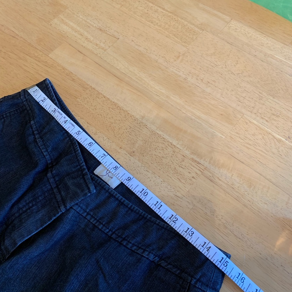 Jeans - Picture 2 of 8